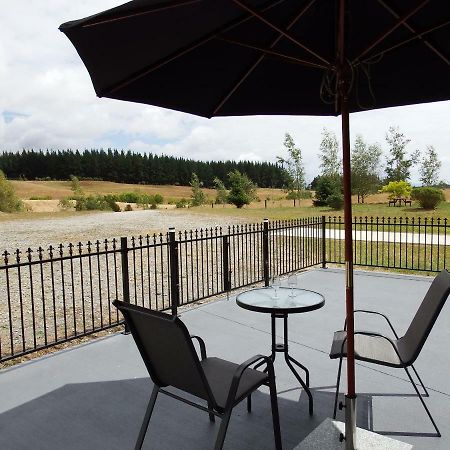 Mahana Farm Cottage Екстер'єр фото