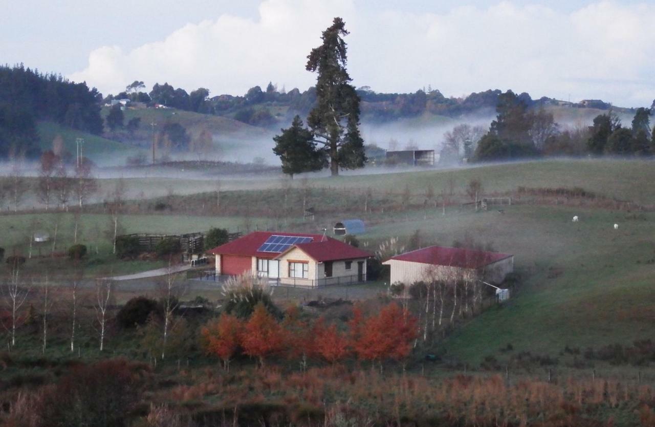 Mahana Farm Cottage Екстер'єр фото